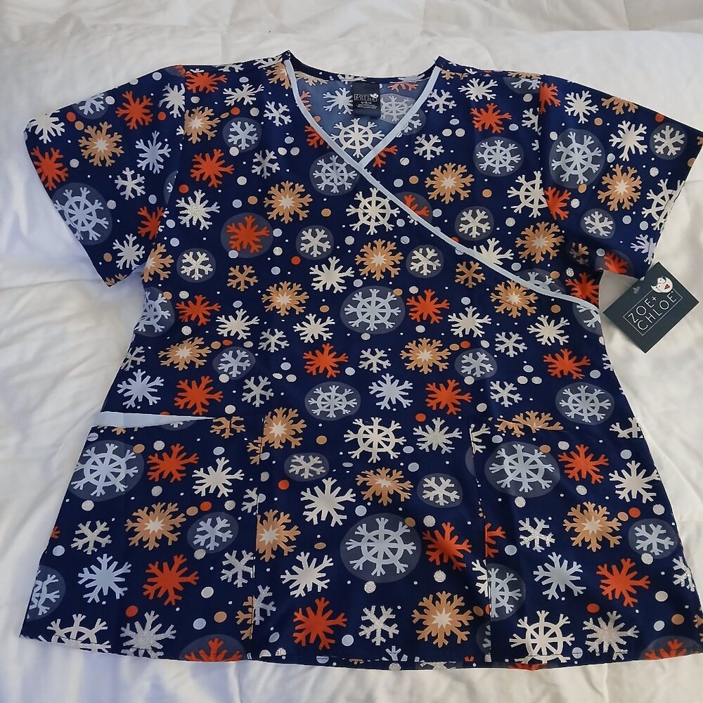 Zoe & Chloe Snowflake Scrub Top